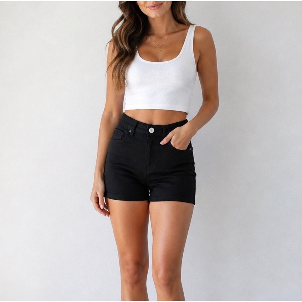 Wilfred Free Aritzia Black High Waisted Shorts Women Size 0 Minimal Classic